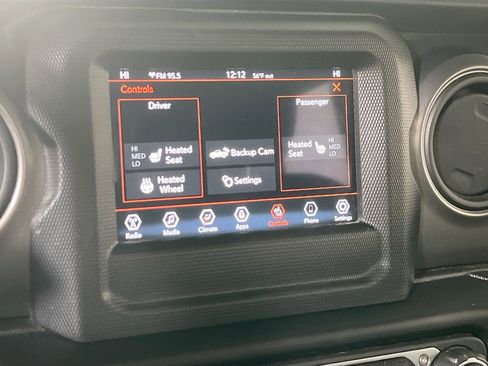 Used 2023 Jeep Gladiator Willys image 18