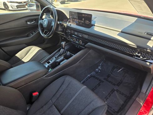 Used 2024 Honda Accord Sport image 10