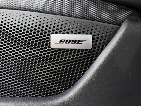 Used 2021 Porsche Taycan 4S image 34