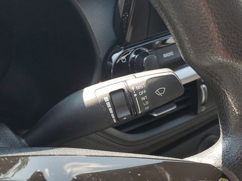 Certified 2023 Kia Forte LXS w/ LXS Technology Package image 17