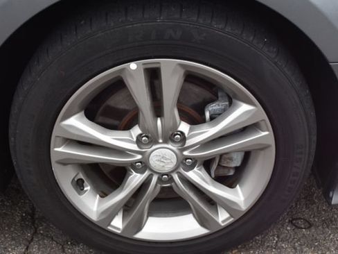 Used 2019 Hyundai Sonata SEL w/ Tech Package 02 FWD image 41