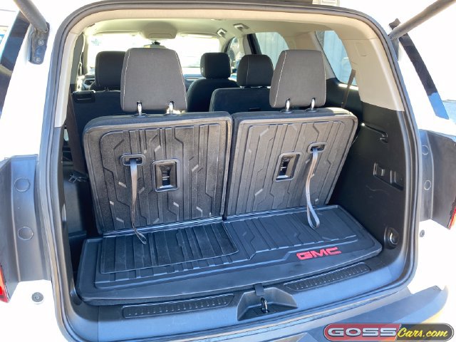 Used 2023 GMC Acadia SLE w/ Driver Convenience Package AWD/4WD image 9