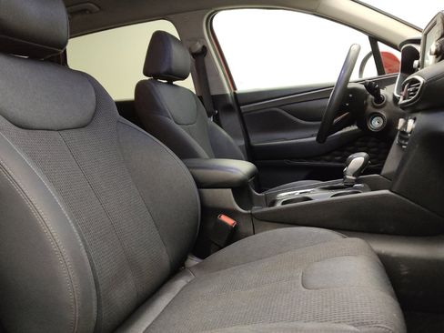 Used 2019 Hyundai Santa Fe SE image 19