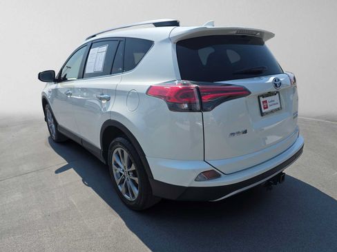 Used 2018 Toyota RAV4 Limited w/ Advanced Technology Package AWD/4WD image 5