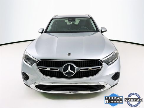Certified 2024 Mercedes-Benz GLC 300 image 2