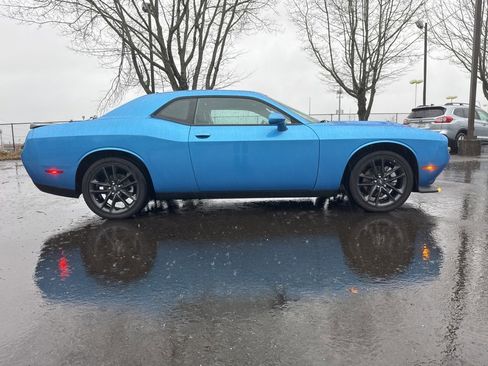 Used 2023 Dodge Challenger GT w/ Plus Package image 8