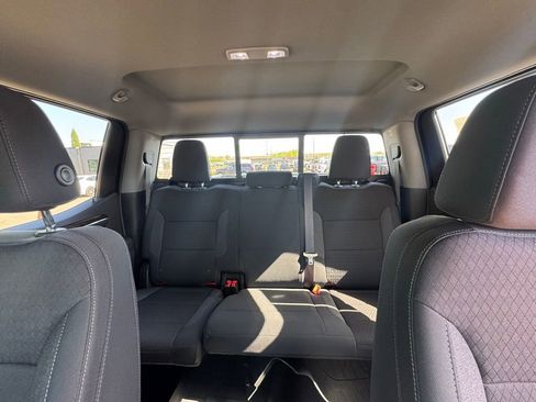 Used 2024 GMC Sierra 1500 SLE w/ Preferred Package AWD/4WD image 25
