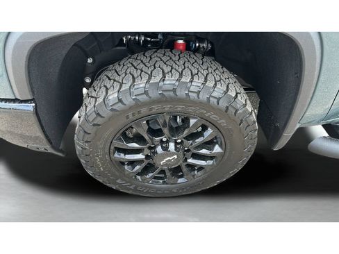 New 2026 Chevrolet Silverado 2500 LT w/ Trail Boss Package AWD/4WD image 18