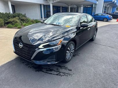 Used 2025 Nissan Altima 2.5 SV
