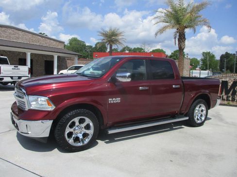 Used 2016 RAM 1500 Laramie w/ Convenience Group image 20