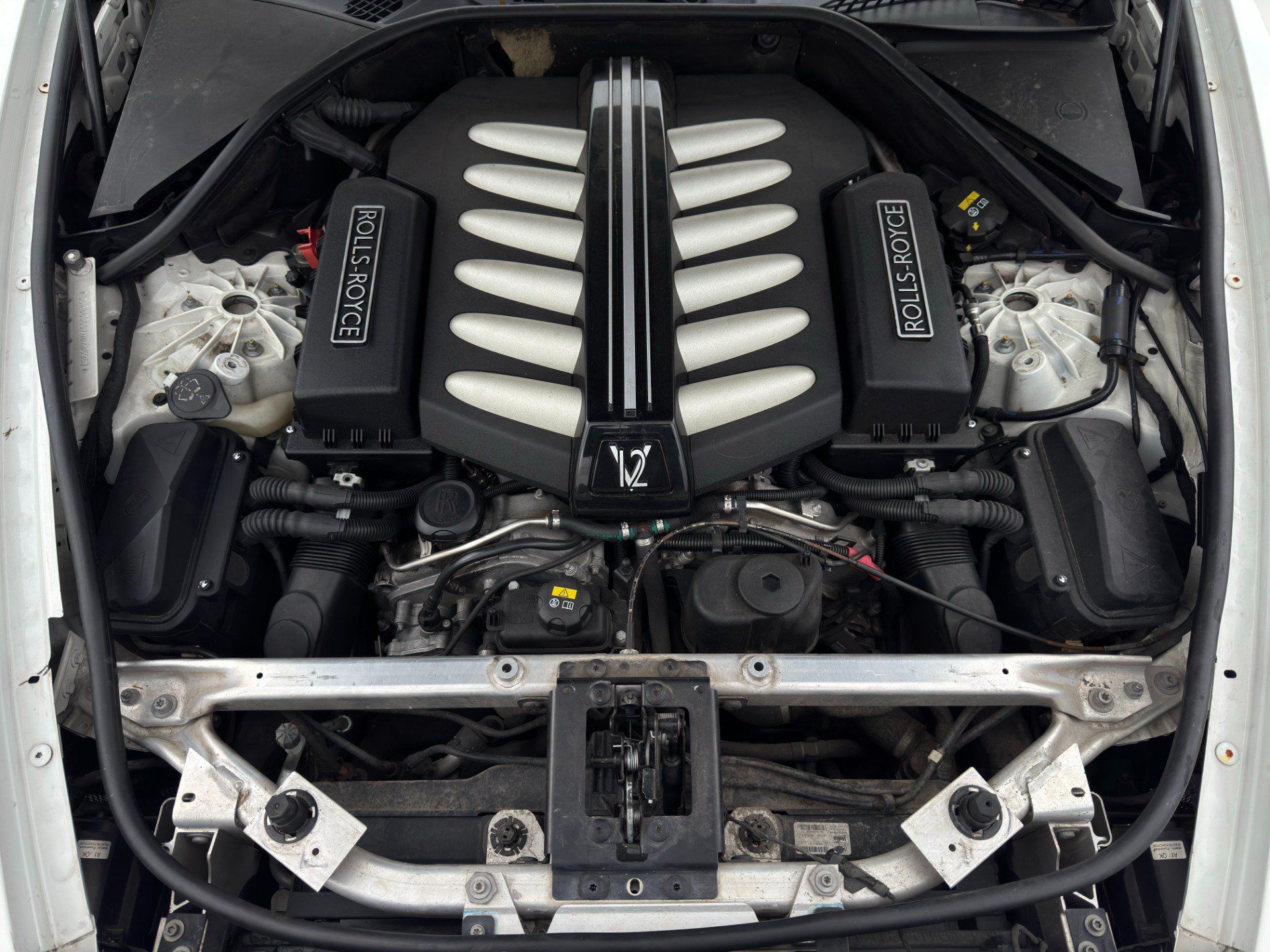 Used 2016 Rolls-Royce Wraith RWD image 20