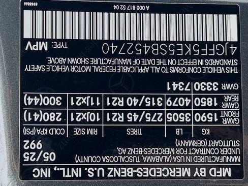 Certified 2025 Mercedes-Benz GLS 450 4MATIC image 34