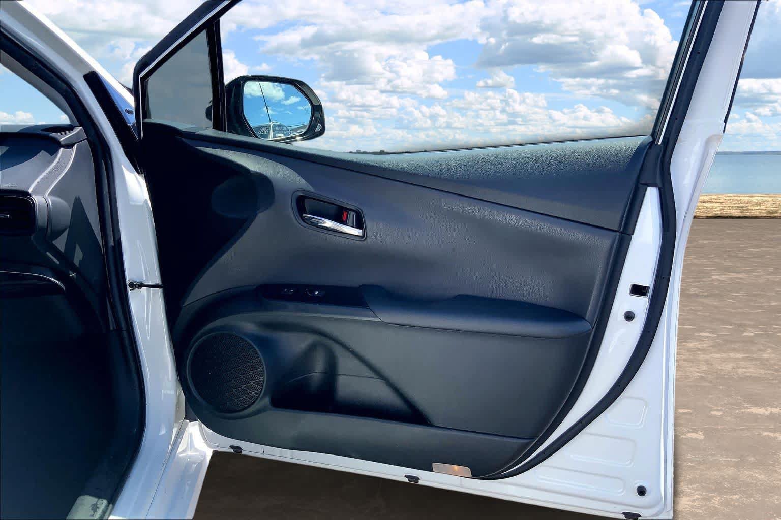 Used 2018 Toyota Prius One FWD image 28