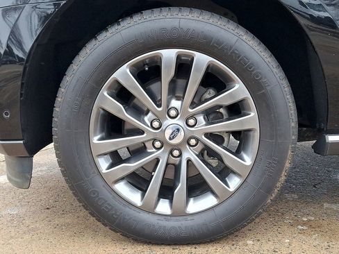 Used 2021 Ford Expedition Limited AWD/4WD image 8