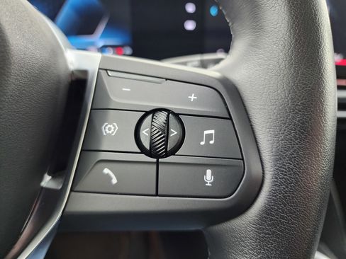 Used 2025 BMW X1 xDrive28i image 17