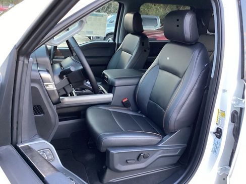 New 2026 Ford F250 Lariat w/ Black Appearance Package image 26