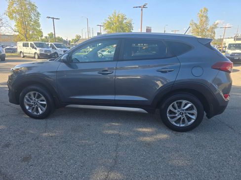 Used 2017 Hyundai Tucson SE w/ SE Popular Package 02 FWD image 8