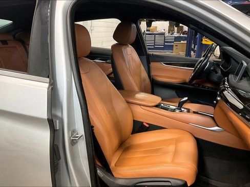 Used 2019 BMW X6 sDrive35i image 7