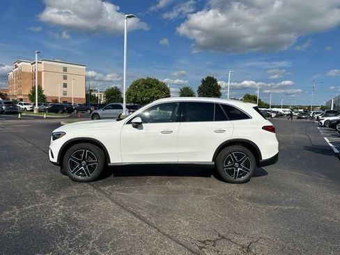 New 2027 Mercedes-Benz GLC 300 4MATIC image 7