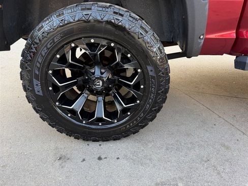 Used 2014 RAM 1500 Express AWD/4WD image 9