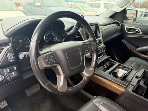 Used 2018 GMC Yukon Denali w/ Open Road Package AWD/4WD image 5