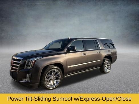 Used 2017 Cadillac Escalade ESV Premium Luxury image 15