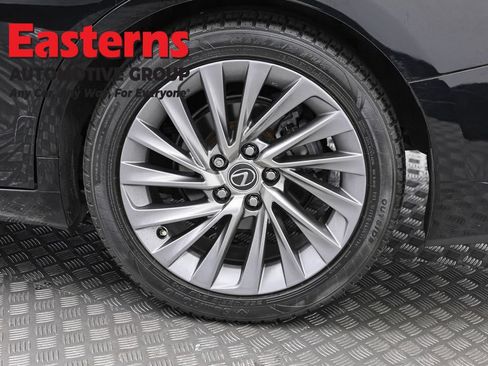 Used 2020 Lexus ES 350 w/ Accessory Package FWD image 36
