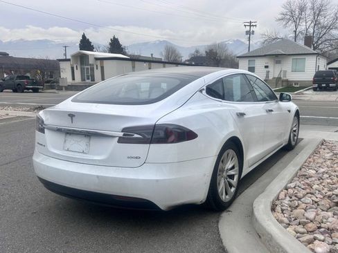 Used 2017 Tesla Model S 100D image 4