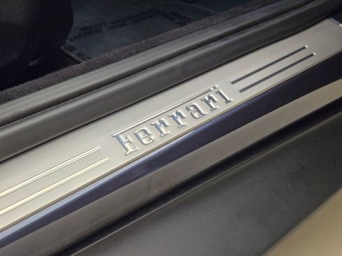 Used 2024 Ferrari Roma RWD image 27