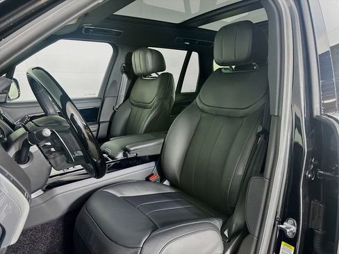 New 2026 Land Rover Range Rover SE image 21
