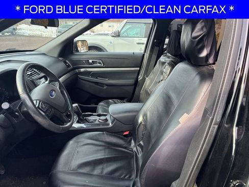 Used 2018 Ford Explorer XLT image 9