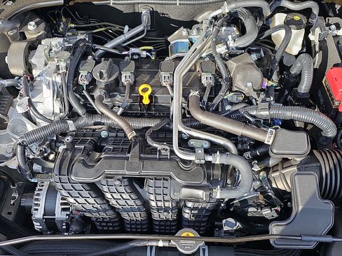 Certified 2025 Nissan Altima 2.5 SR w/ SR Premium Package AWD/4WD image 28
