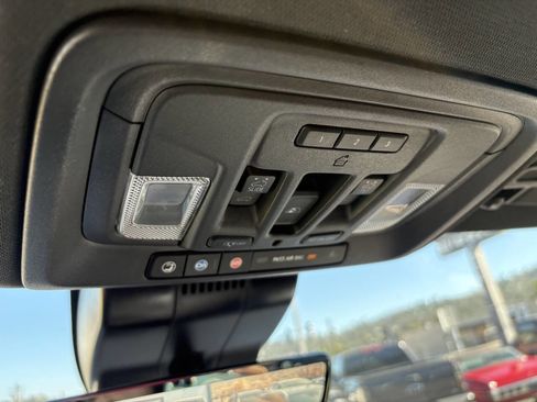 Used 2024 Chevrolet Silverado 2500 High Country w/ Midnight Edition image 24