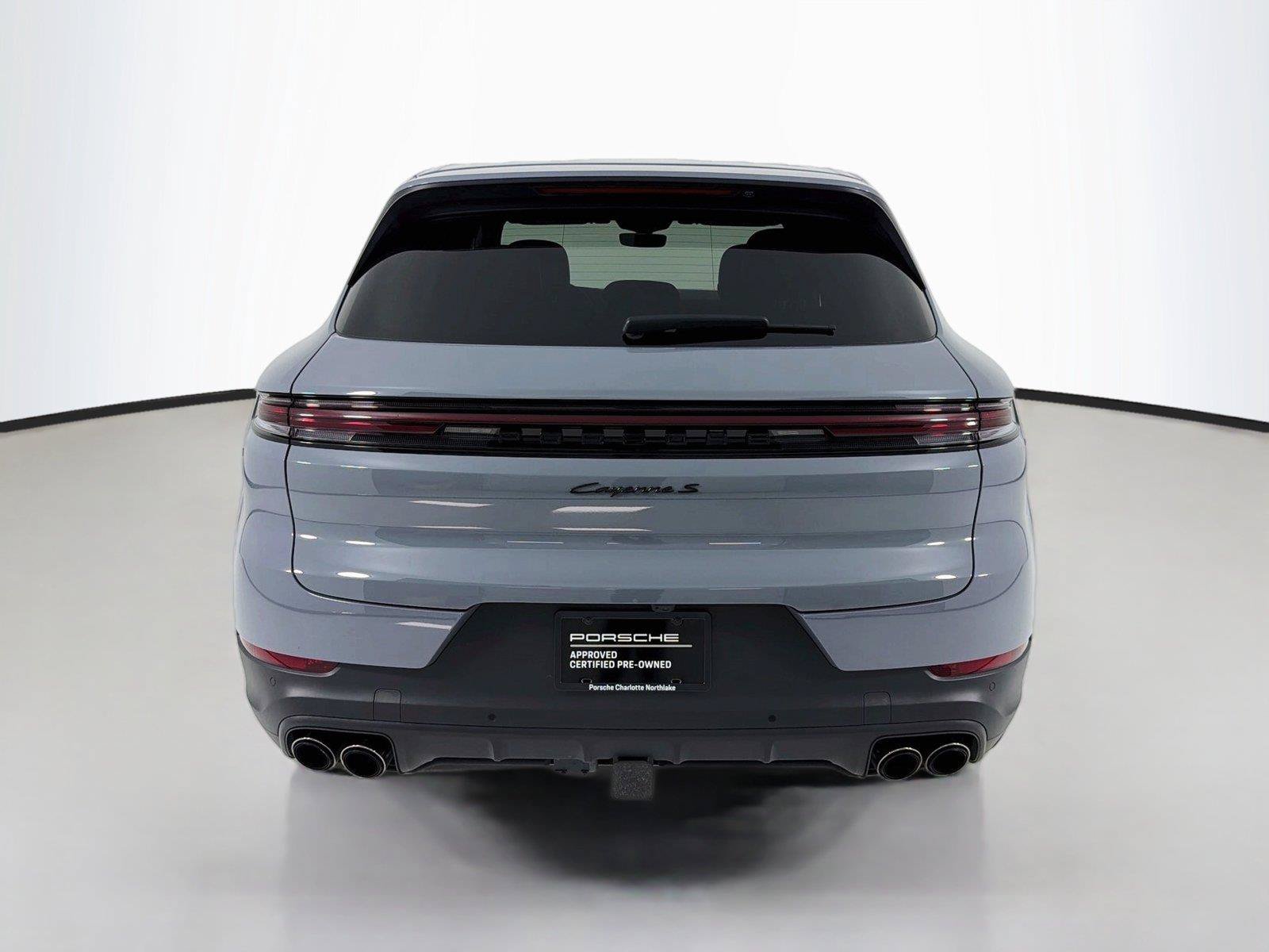 Used 2024 Porsche Cayenne S AWD/4WD image 29