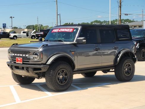 Used 2021 Ford Bronco Badlands AWD/4WD image 3