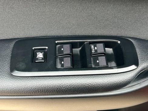 Used 2019 Ford Ranger XLT w/ Equipment Group 302A Luxury image 20