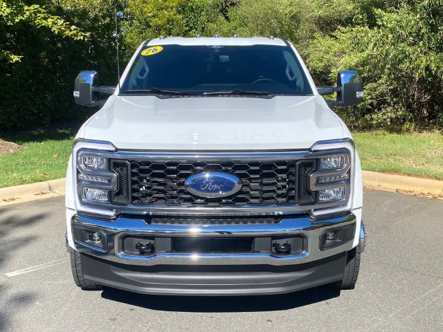 Used 2026 Ford F450 Lariat w/ Chrome Package AWD/4WD image 2