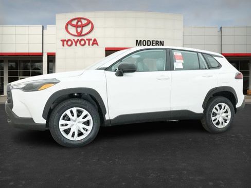 New 2026 Toyota Corolla Cross L image 8