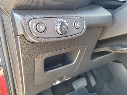 Used 2023 Chevrolet TrailBlazer LT w/ Convenience Package image 19