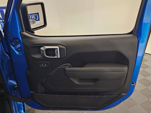 New 2026 Jeep Gladiator Sport image 35