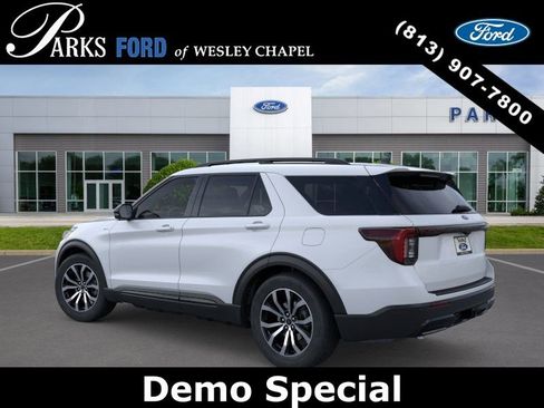 New 2026 Ford Explorer ST-Line w/ Premium Package RWD image 4