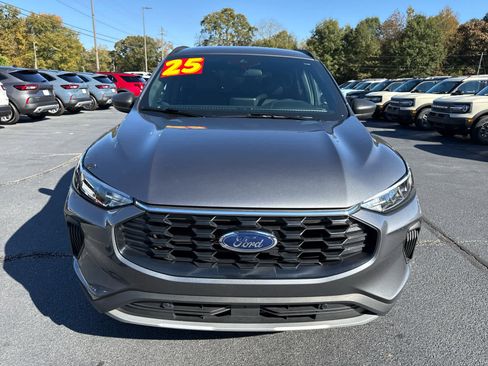 Used 2025 Ford Escape ST-Line image 27