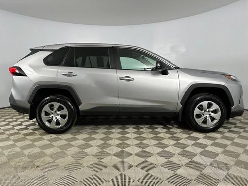 Used 2023 Toyota RAV4 LE AWD/4WD image 8