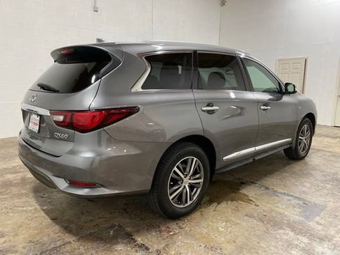 Used 2020 INFINITI QX60 Luxe w/ Essential Package FWD image 5