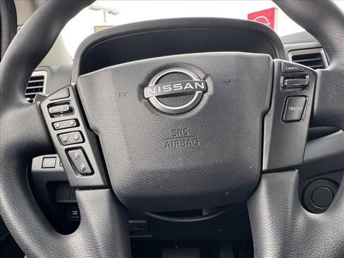 Certified 2024 Nissan Frontier SV image 16