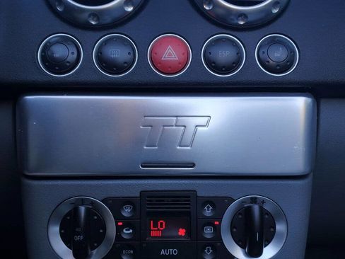 Used 2002 Audi TT 1.8T image 32