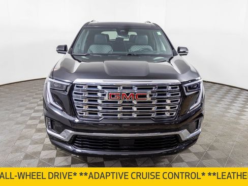 Used 2024 GMC Acadia Denali image 7