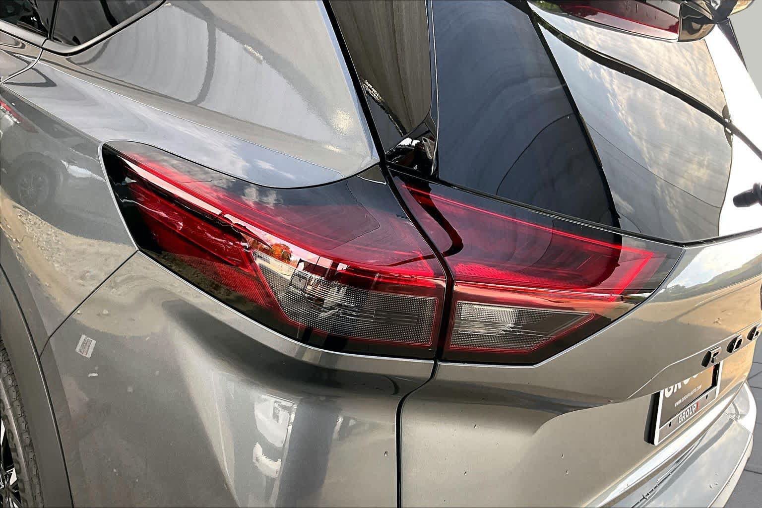 New 2027 Nissan Rogue Dark Armor FWD image 12