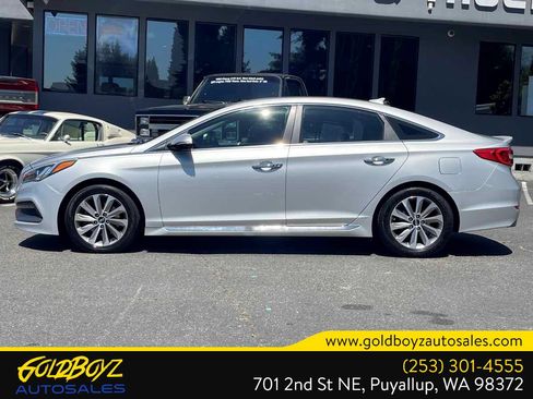 Used 2015 Hyundai Sonata Sport w/ Option Group 04 FWD image 7