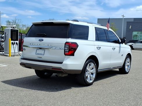 Used 2024 Ford Expedition King Ranch AWD/4WD image 7